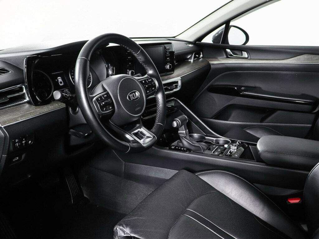 Купить Kia K5 с пробегом. Фото: #14