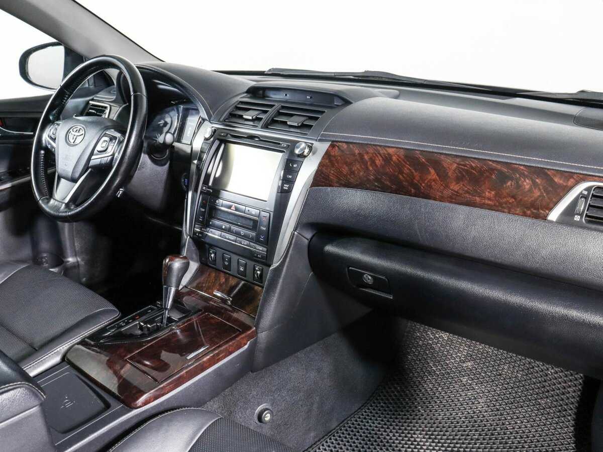 Купить Toyota Camry с пробегом. Фото: #6