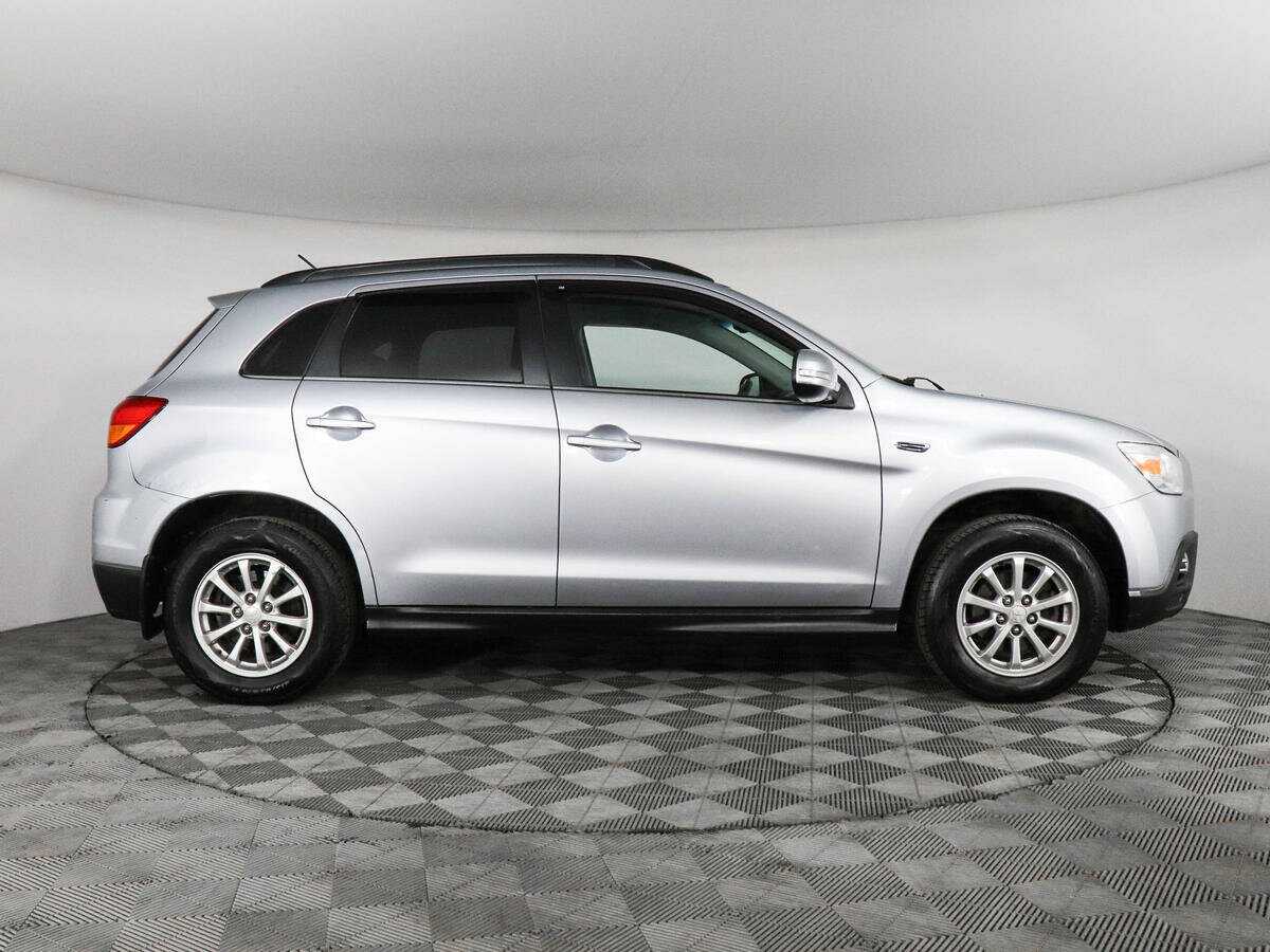 Купить Mitsubishi ASX с пробегом. Фото: #3