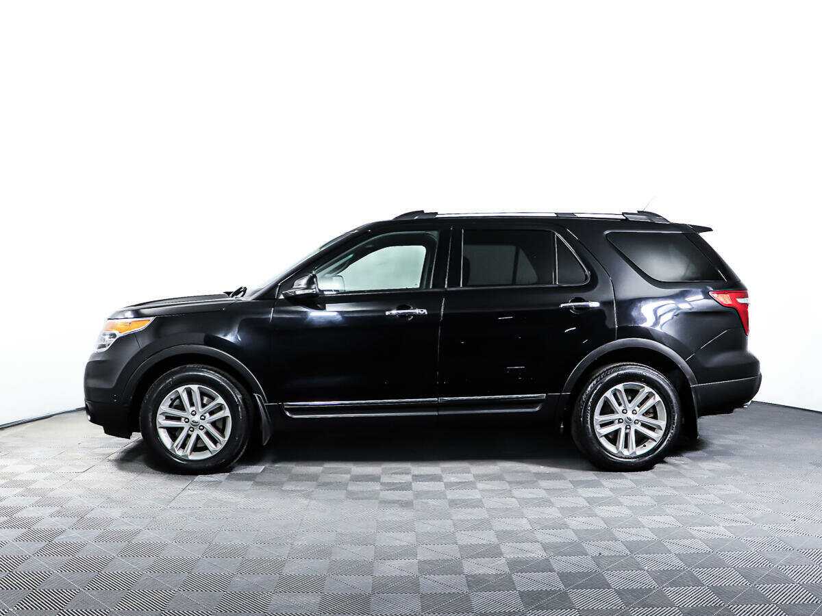 Купить Ford Explorer с пробегом. Фото: #7