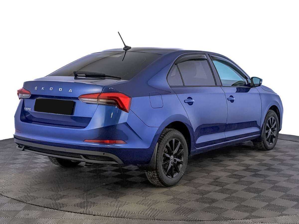 Купить Skoda Rapid с пробегом. Фото: #4