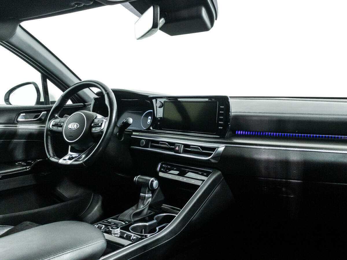 Купить Kia K5 с пробегом. Фото: #8