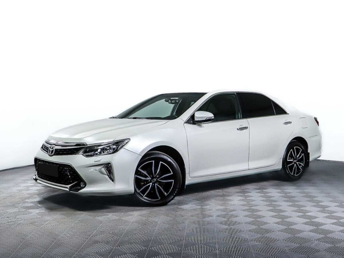 Купить Toyota Camry с пробегом. Фото: #0