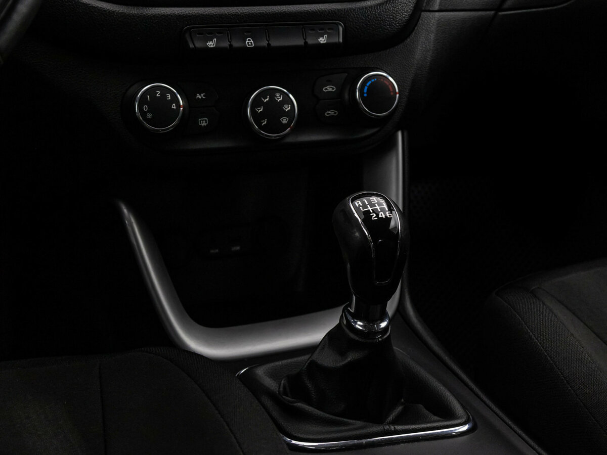 Купить Kia Ceed с пробегом. Фото: #8