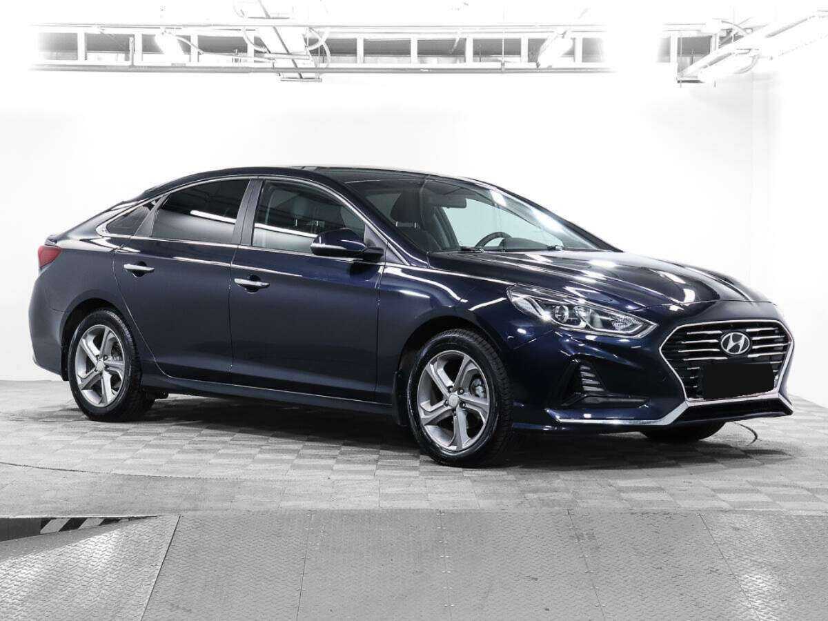 Купить Hyundai Sonata с пробегом. Фото: #2