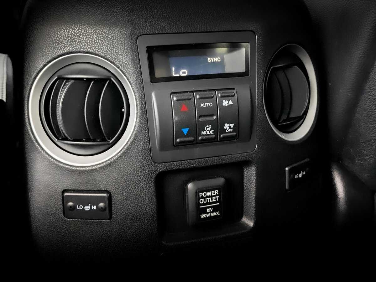 Купить Honda Pilot с пробегом. Фото: #22