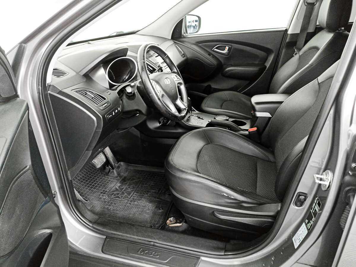 Купить Hyundai ix35 с пробегом. Фото: #10