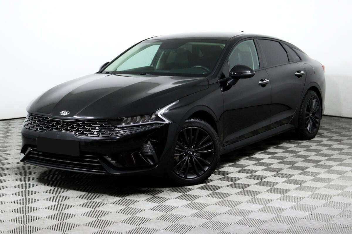 Купить Kia K5 с пробегом. Посмотреть фото