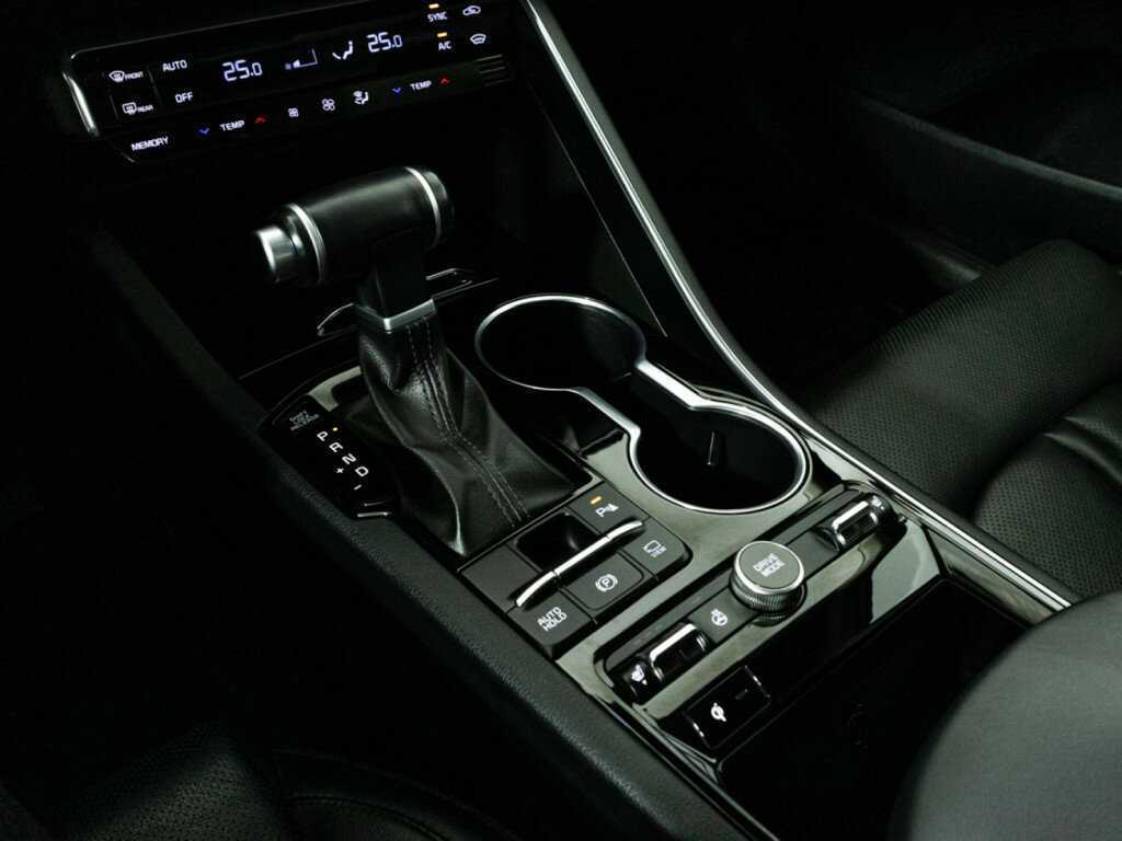 Купить Kia K5 с пробегом. Фото: #18