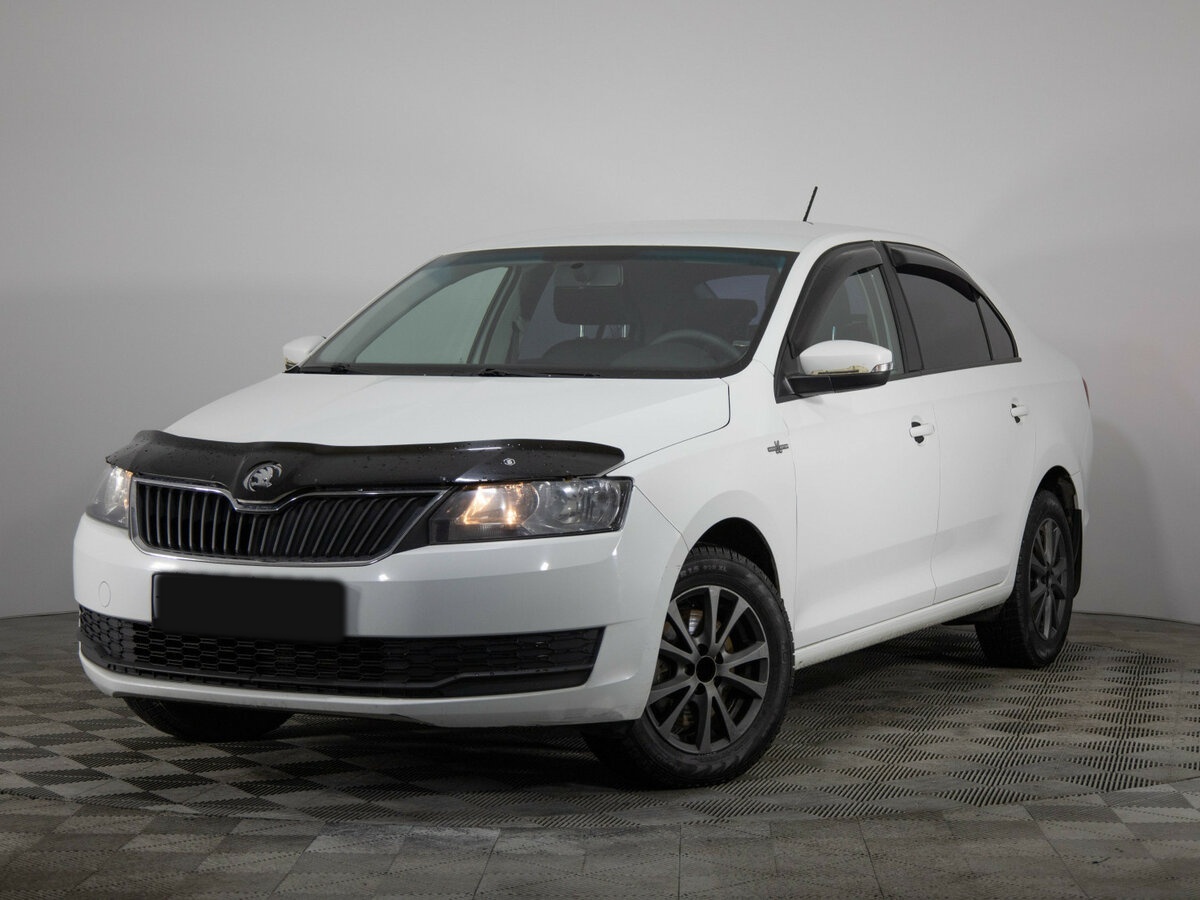 Купить Skoda Rapid с пробегом. Посмотреть фото