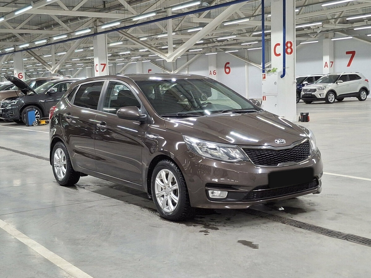 Купить Kia Rio с пробегом. Фото: #2