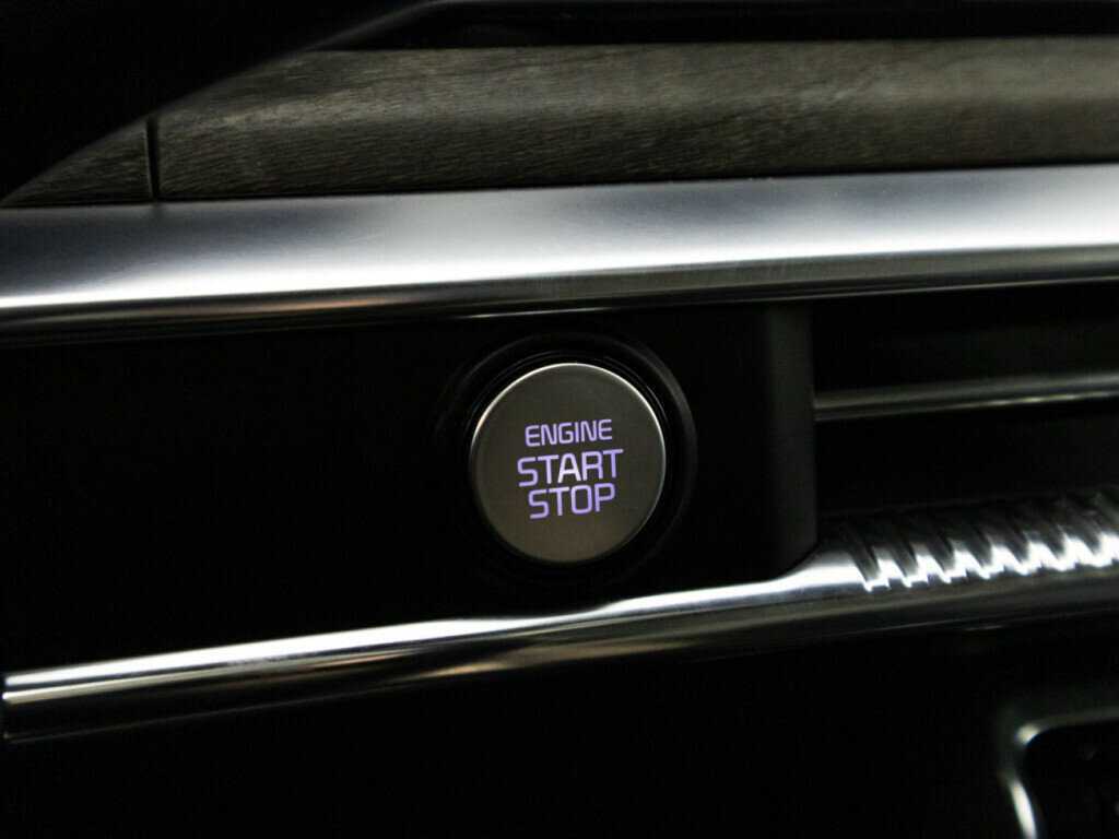 Купить Kia K5 с пробегом. Фото: #21