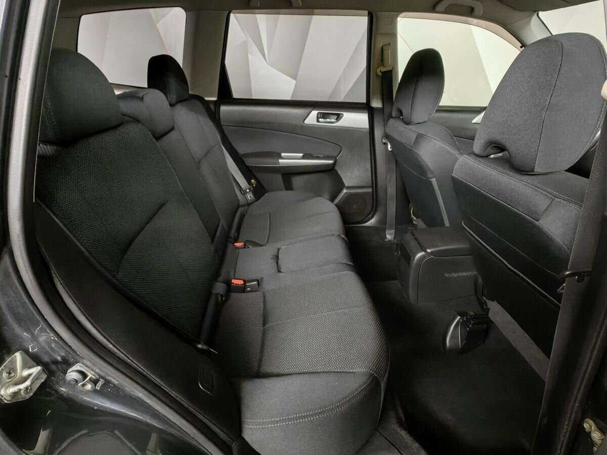 Купить Subaru Forester с пробегом. Фото: #11