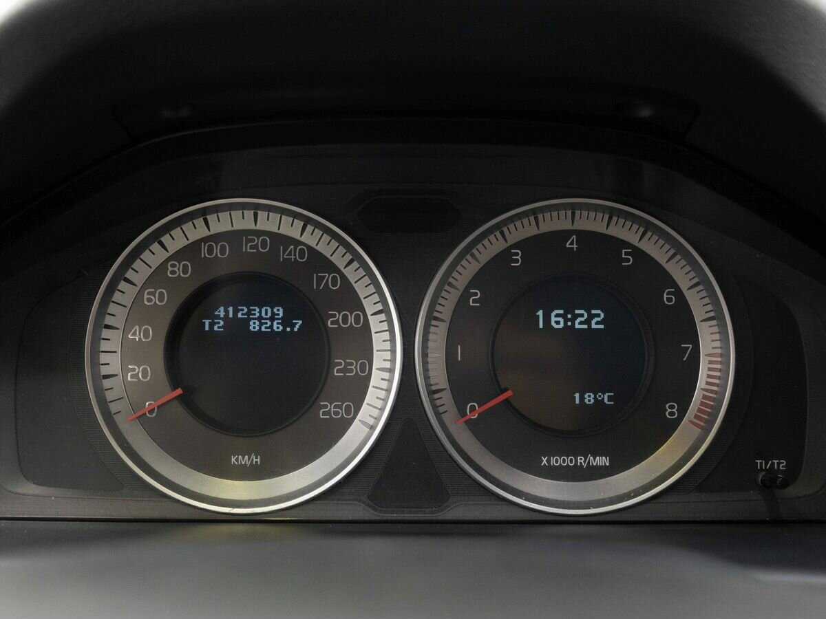 Купить Volvo S80 с пробегом. Фото: #16