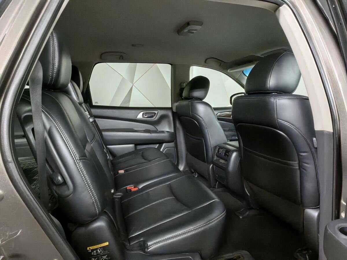 Купить Nissan Pathfinder с пробегом. Фото: #11