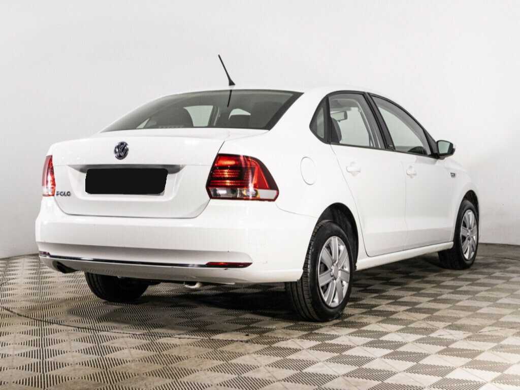 Купить Volkswagen Polo с пробегом. Фото: #4
