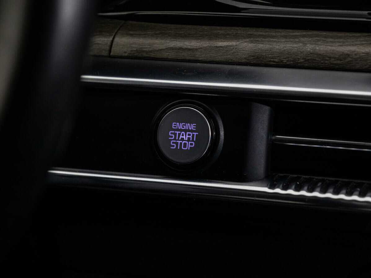 Купить Kia K5 с пробегом. Фото: #15