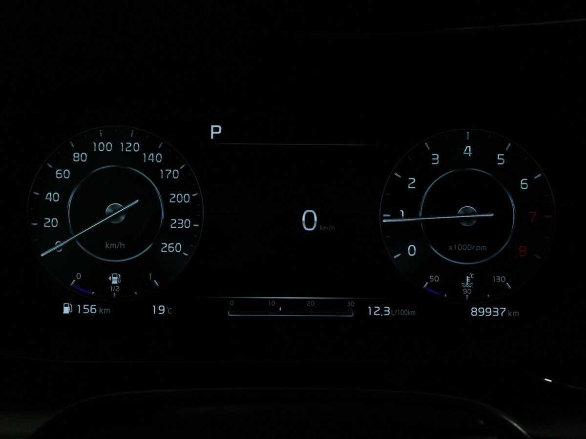 Купить Kia K5 с пробегом. Фото: #9