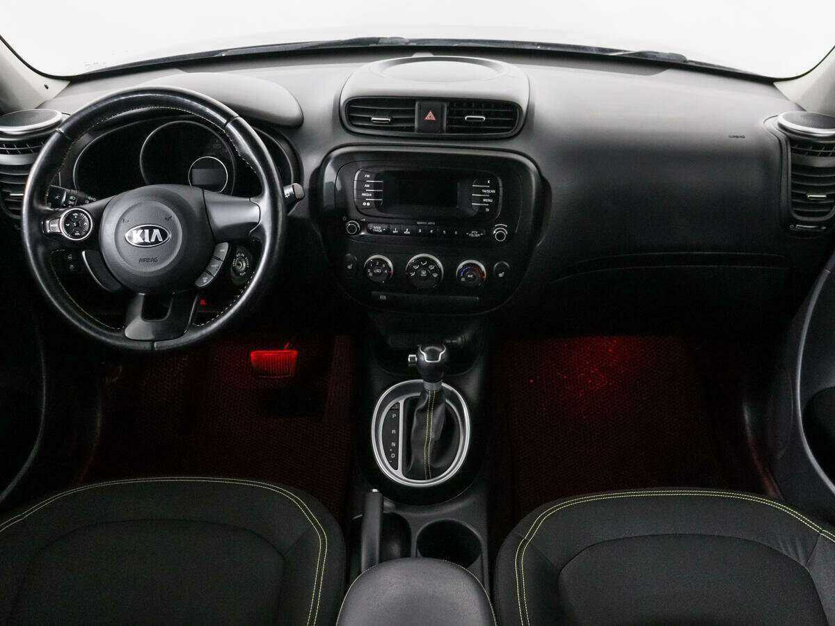 Купить Kia Soul с пробегом. Фото: #9