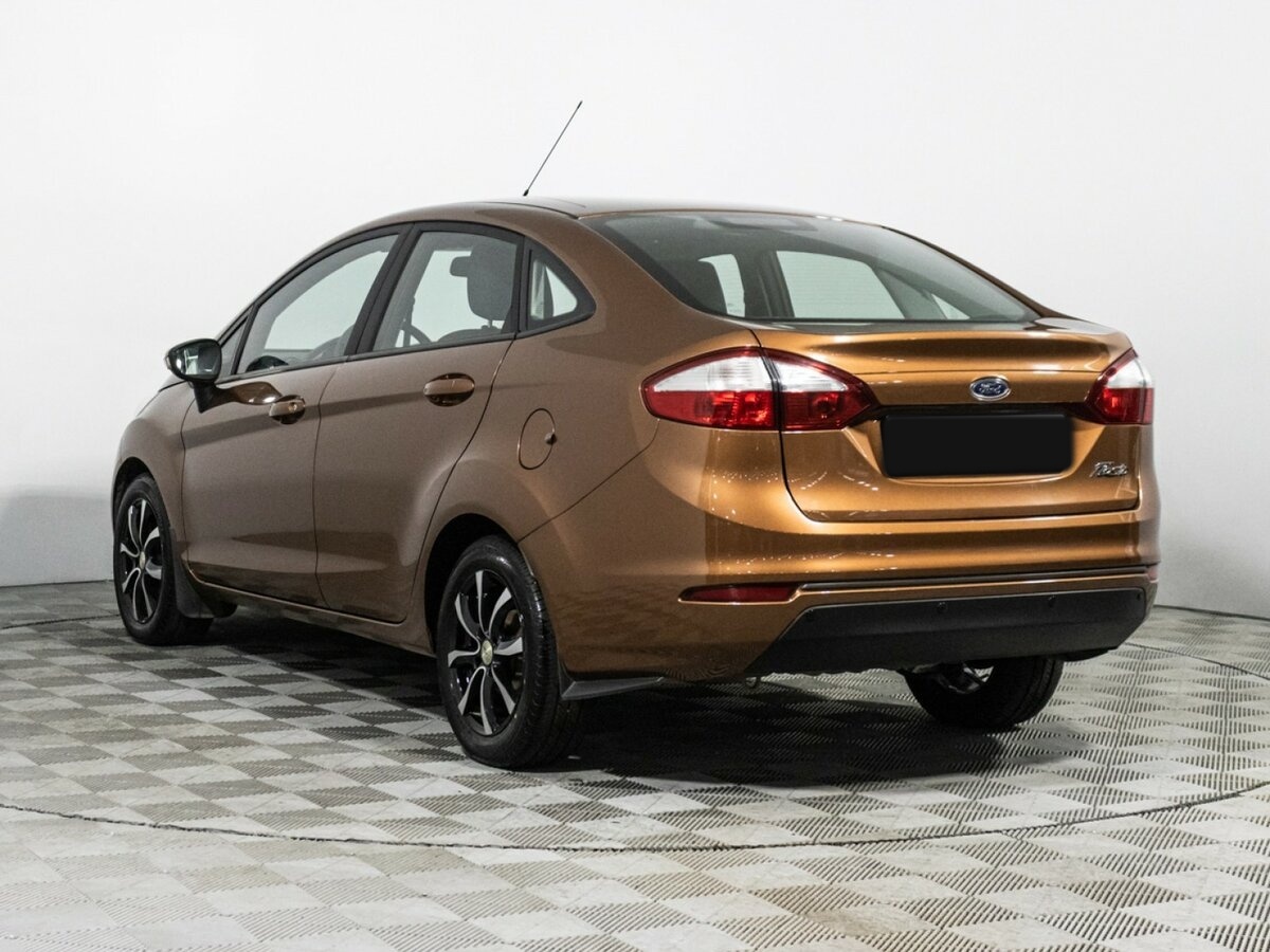 Купить Ford Fiesta с пробегом. Фото: #6