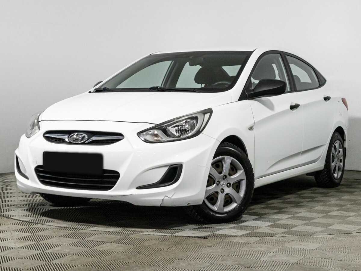 Купить Hyundai Solaris с пробегом. Фото: #0
