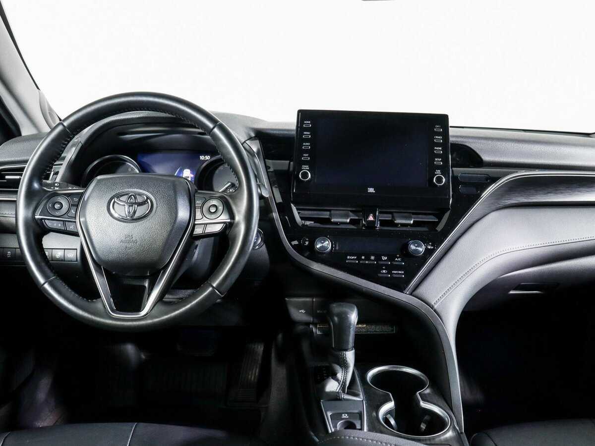Купить Toyota Camry с пробегом. Фото: #8