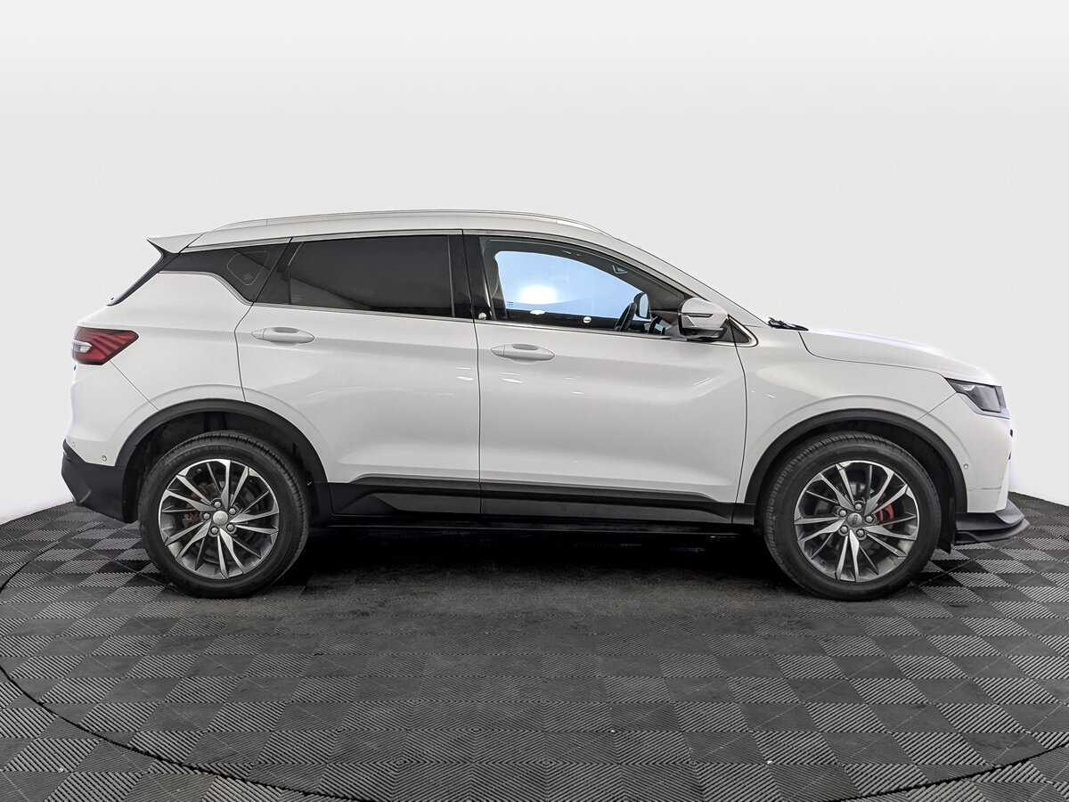 Купить Geely Coolray с пробегом. Фото: #3