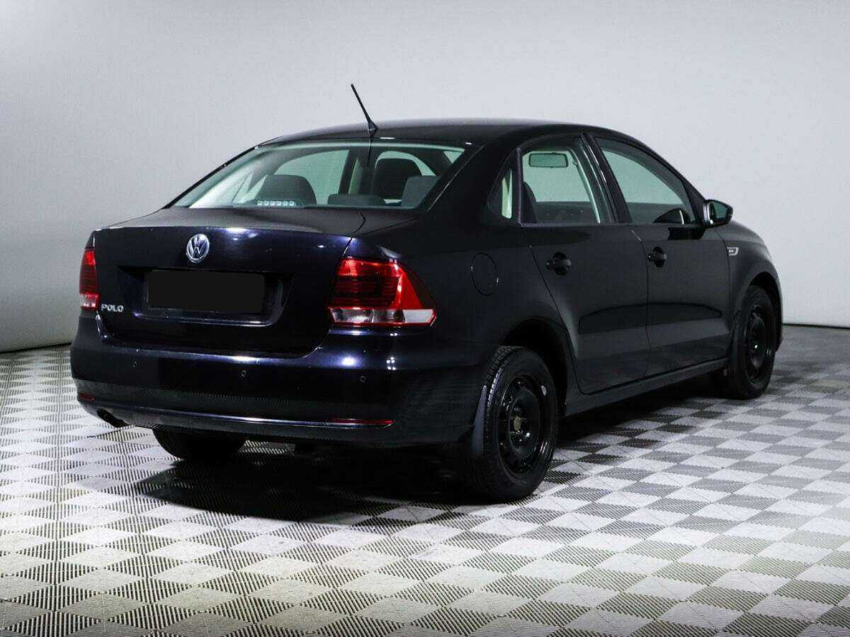 Купить Volkswagen Polo с пробегом. Фото: #3
