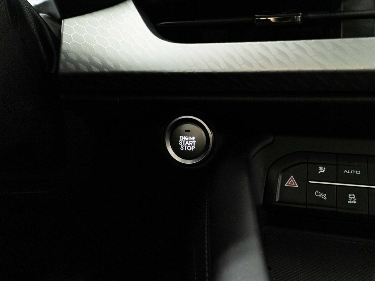 Купить Haval F7 с пробегом. Фото: #20