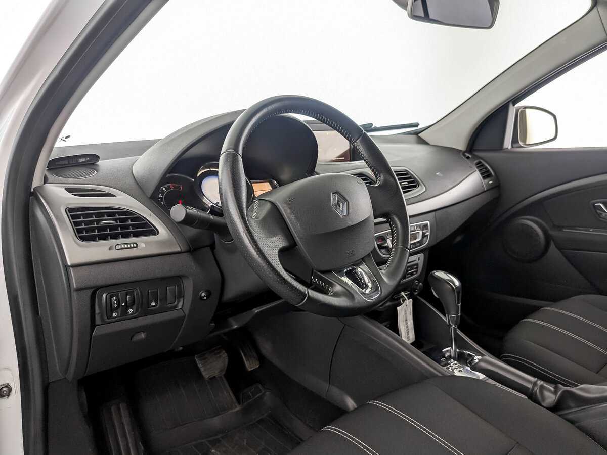 Купить Renault Fluence с пробегом. Фото: #15