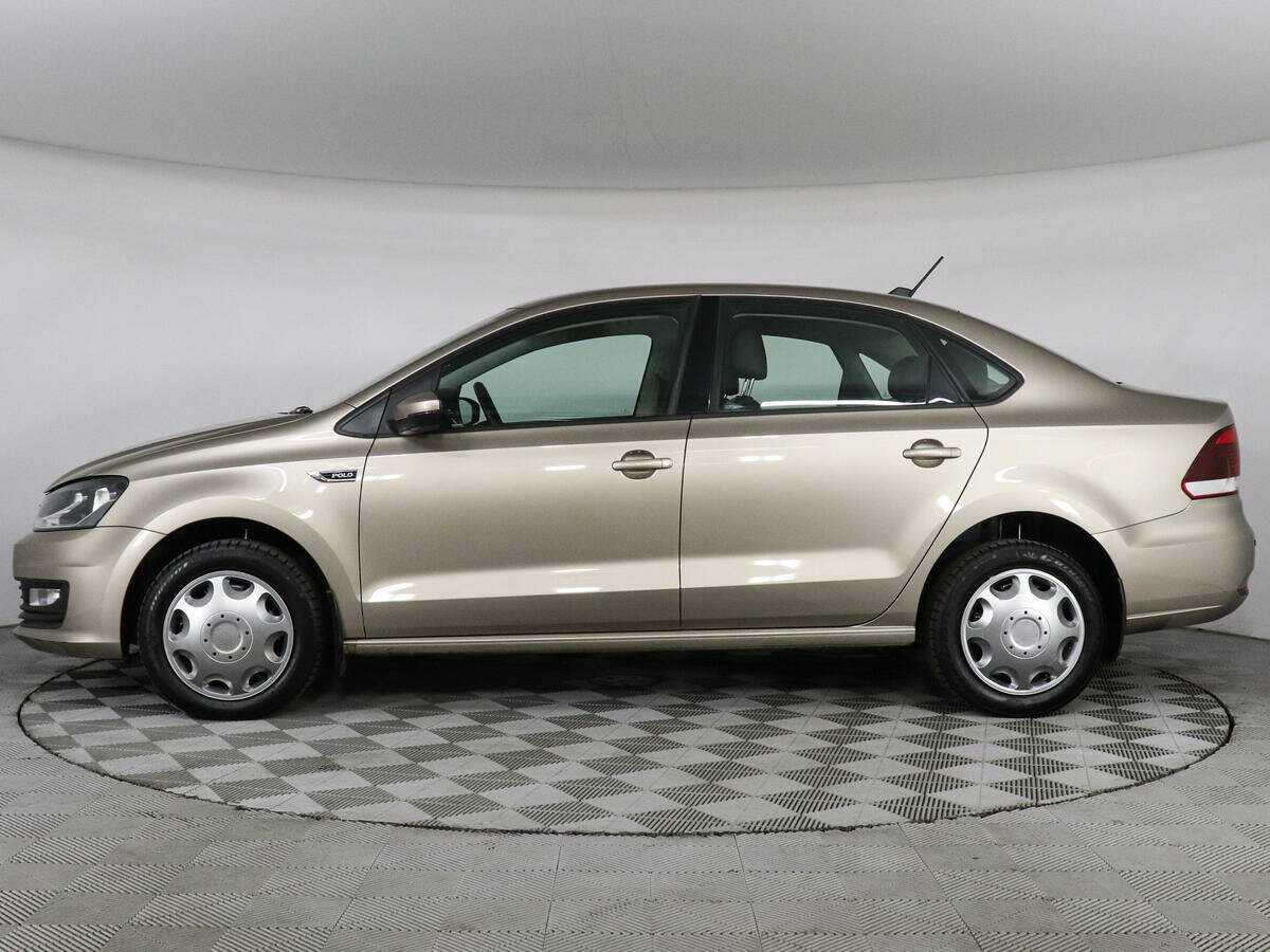 Купить Volkswagen Polo с пробегом. Фото: #7