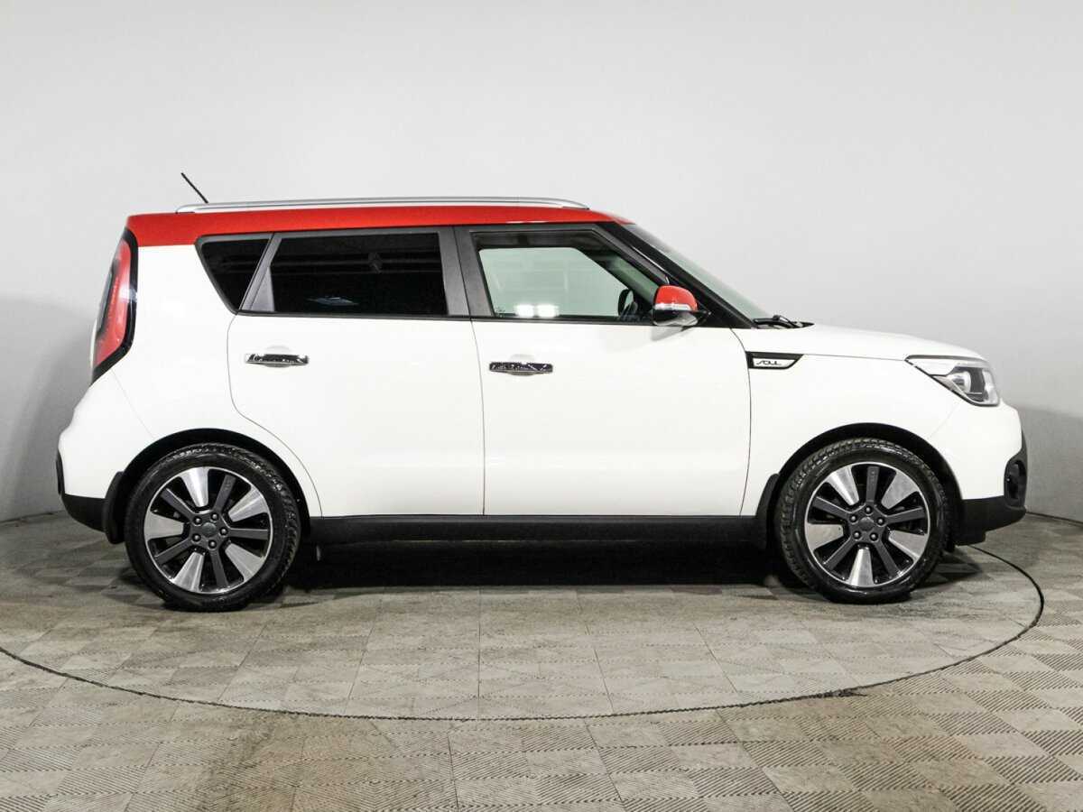 Купить Kia Soul с пробегом. Фото: #3