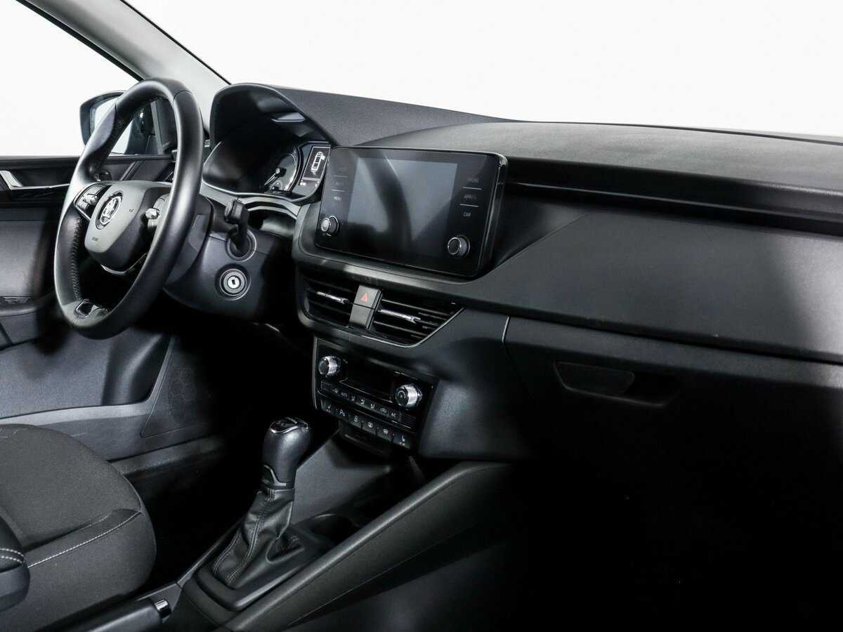 Купить Skoda Rapid с пробегом. Фото: #8