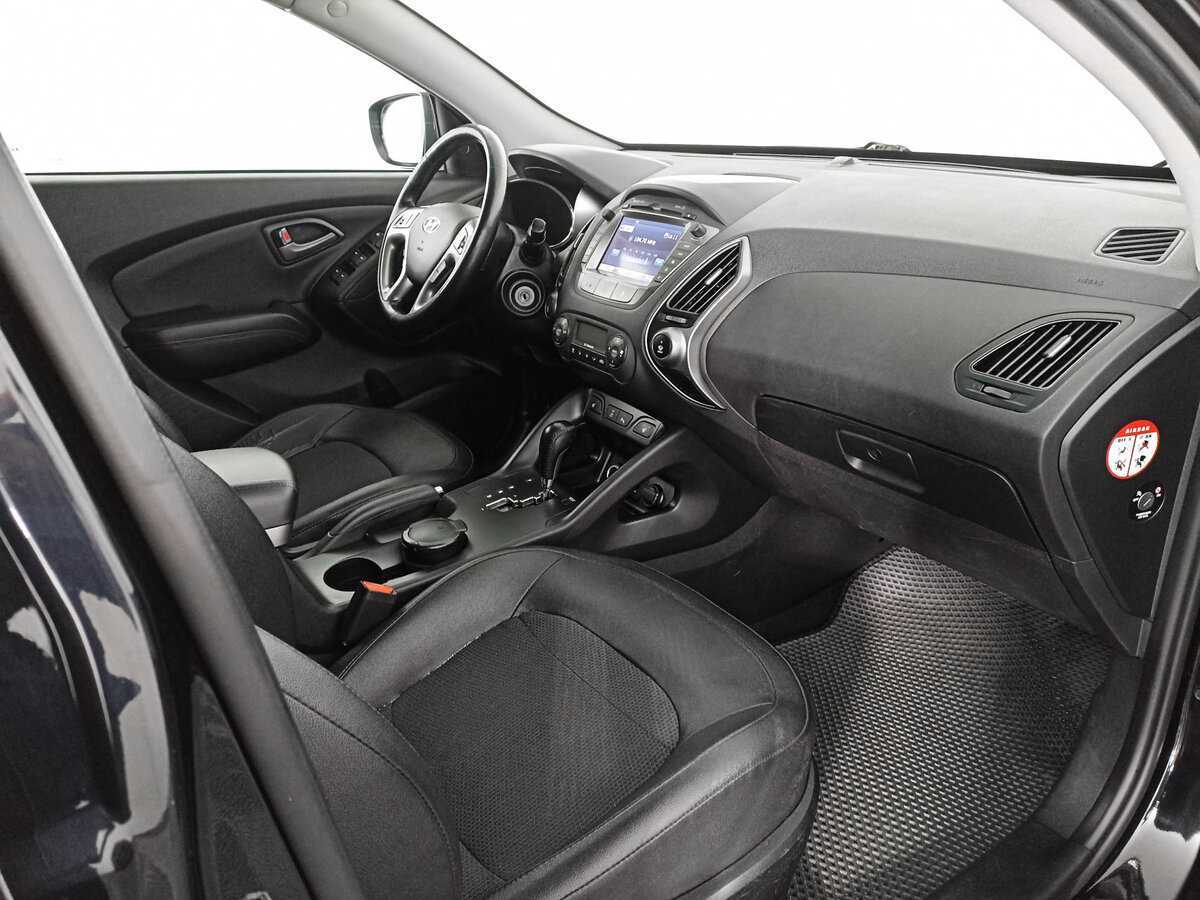 Купить Hyundai ix35 с пробегом. Фото: #10