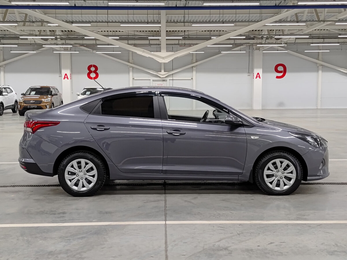 Купить Hyundai Solaris с пробегом. Фото: #3