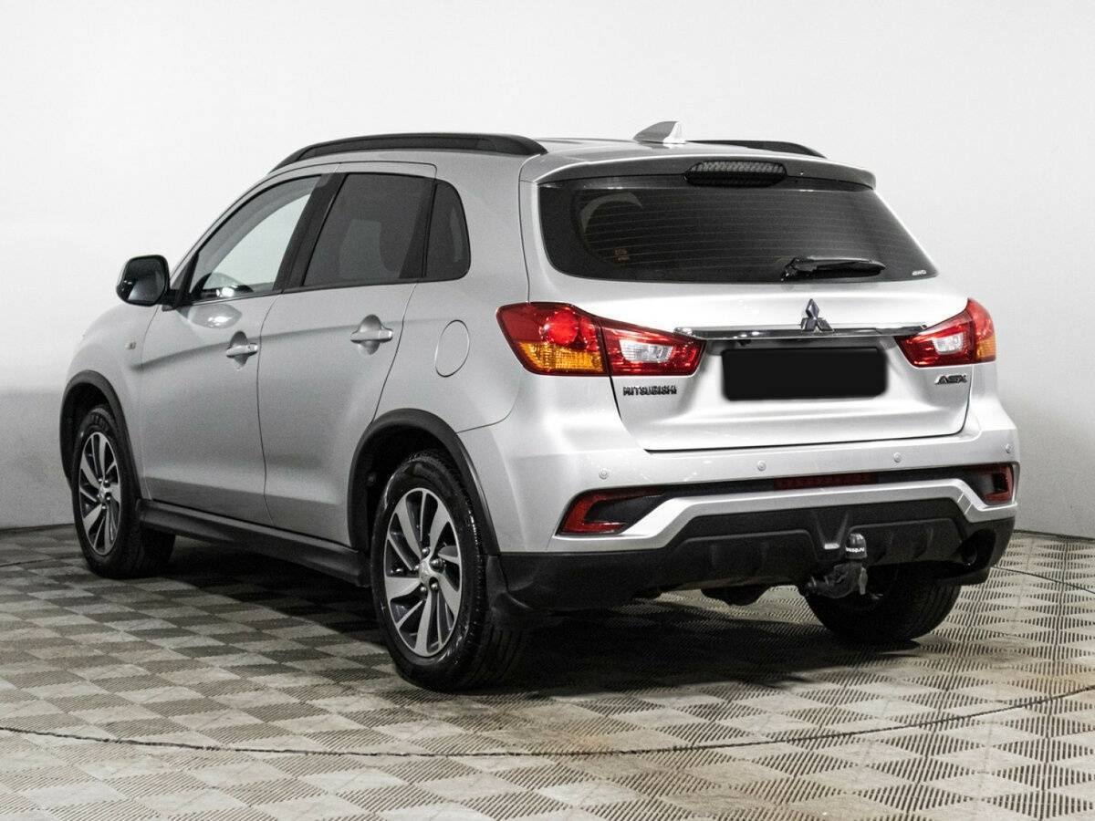 Купить Mitsubishi ASX с пробегом. Фото: #6