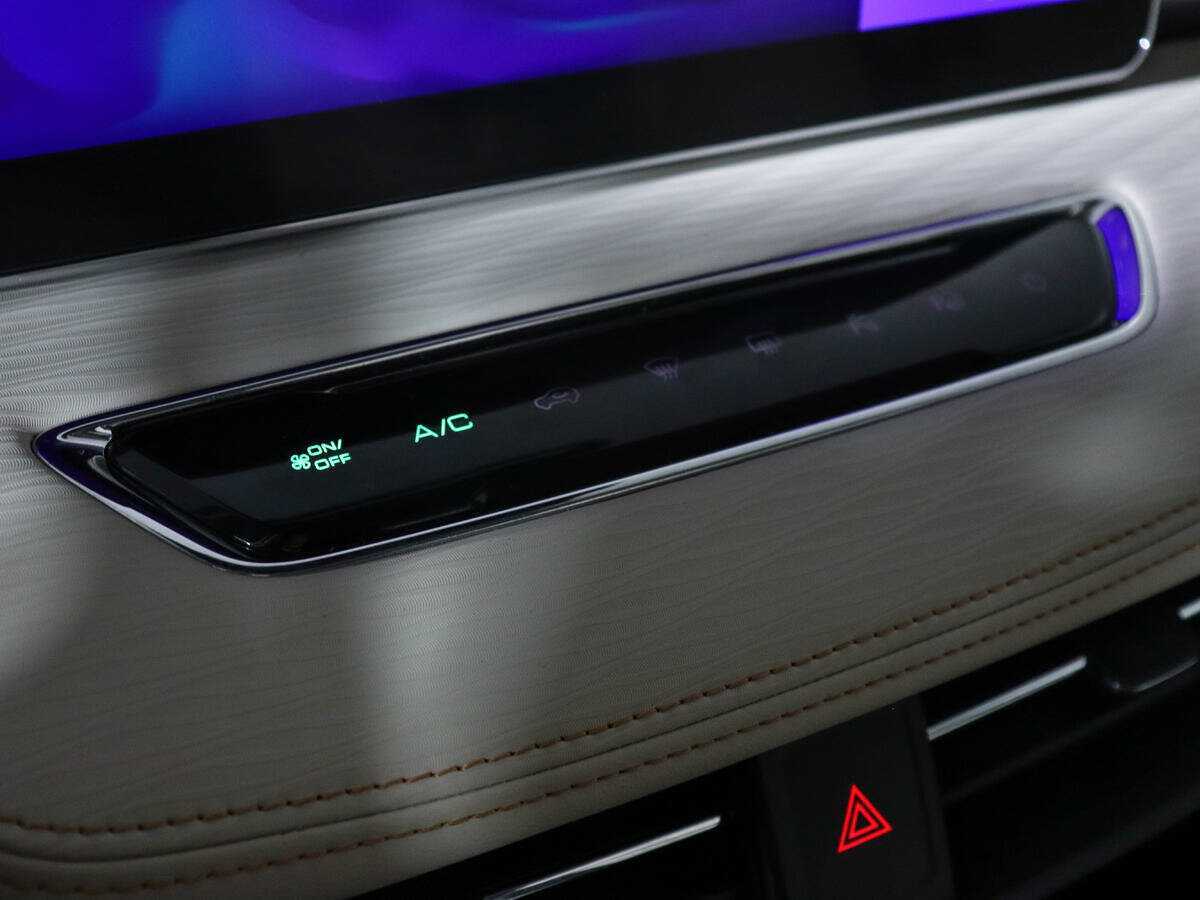 Купить Haval Jolion с пробегом. Фото: #19