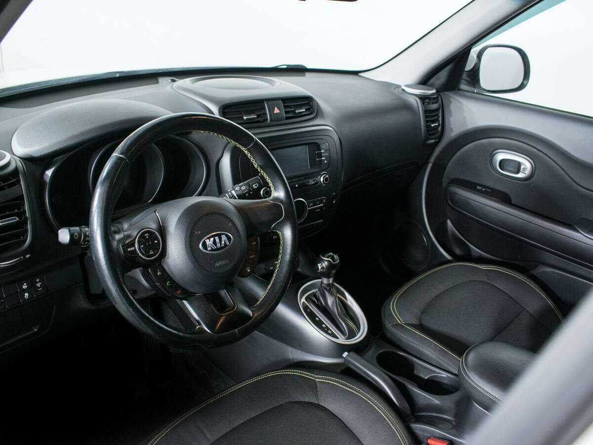 Купить Kia Soul с пробегом. Фото: #12