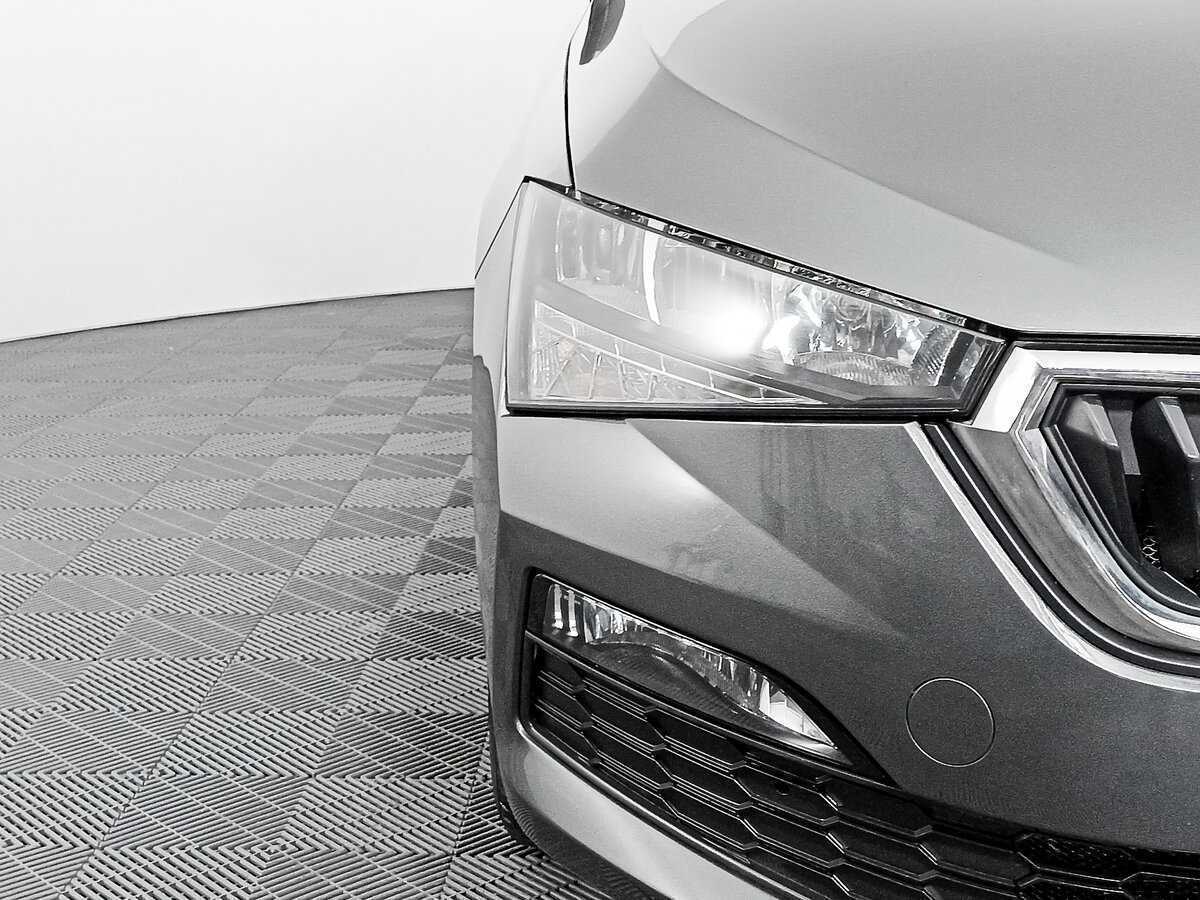Купить Skoda Rapid с пробегом. Фото: #12
