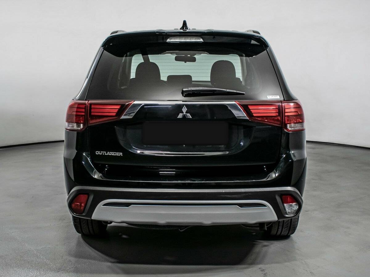 Купить Mitsubishi Outlander с пробегом. Фото: #5