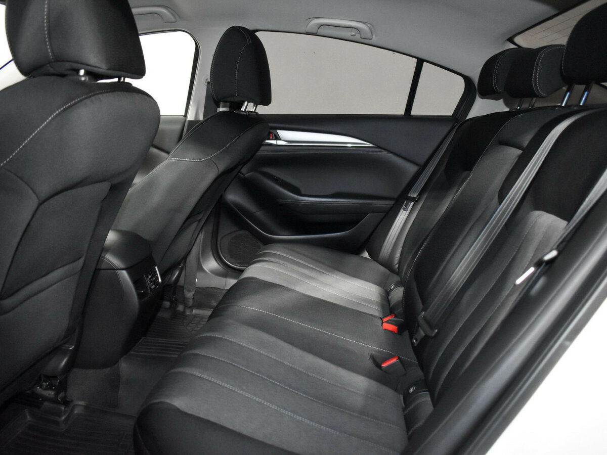 Купить Mazda 6 с пробегом. Фото: #10