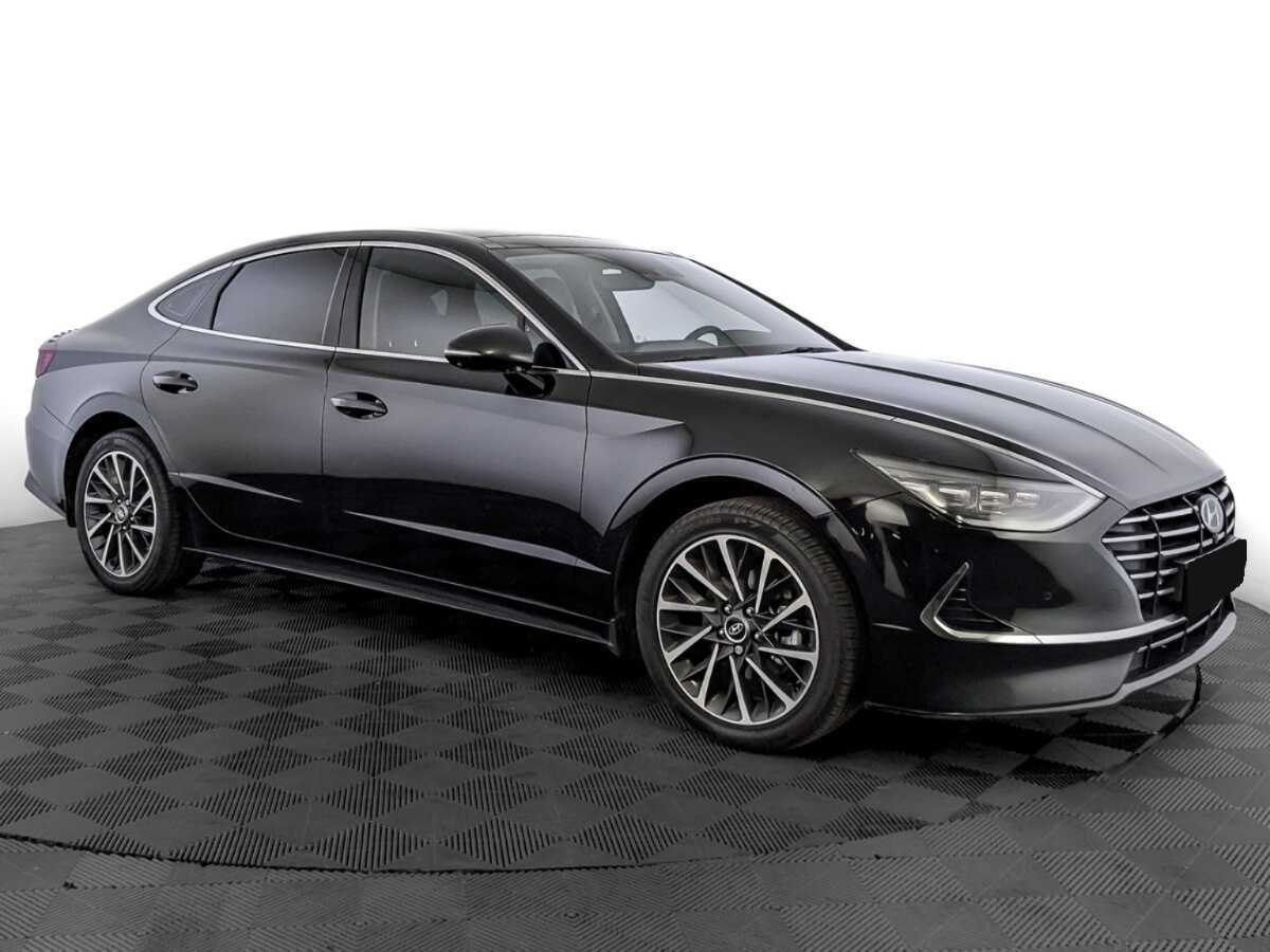 Купить Hyundai Sonata с пробегом. Фото: #2