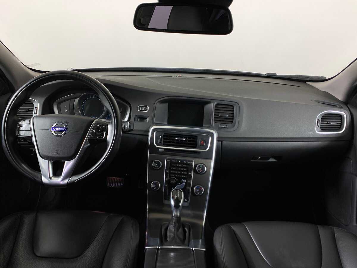 Купить Volvo S60 с пробегом. Фото: #11