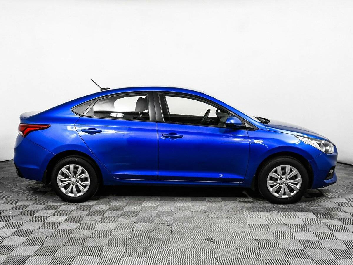 Купить Hyundai Solaris с пробегом. Фото: #3