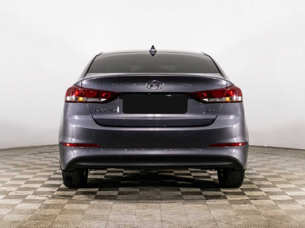 Купить Hyundai Elantra с пробегом. Фото: #5