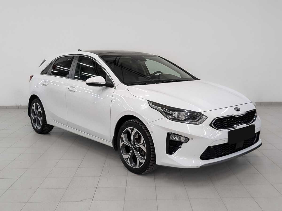 Купить Kia Ceed с пробегом. Фото: #2
