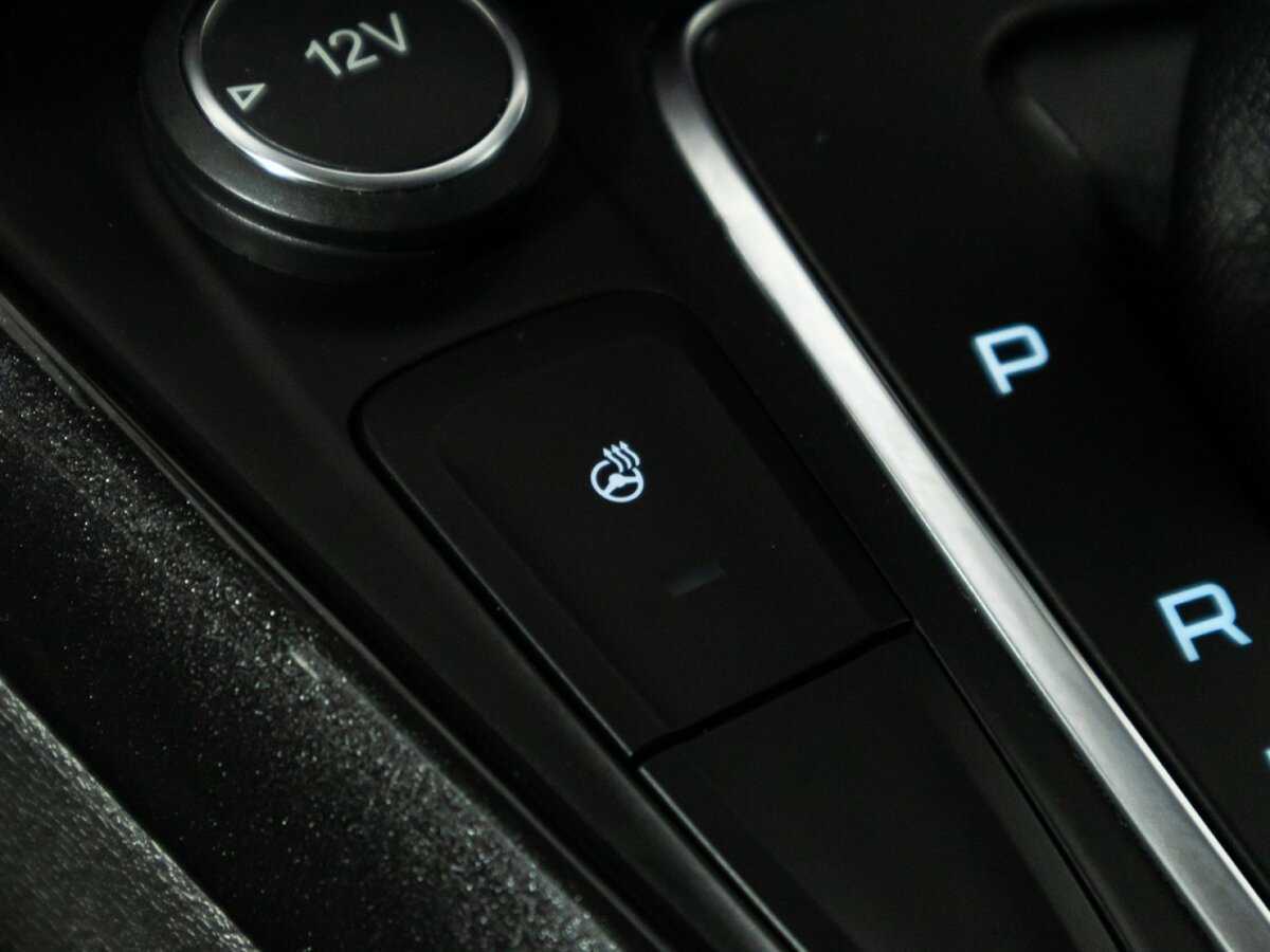 Купить Ford Focus с пробегом. Фото: #17