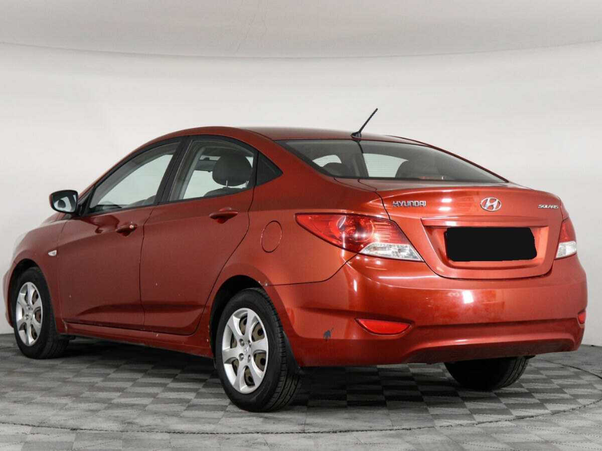 Купить Hyundai Solaris с пробегом. Фото: #3