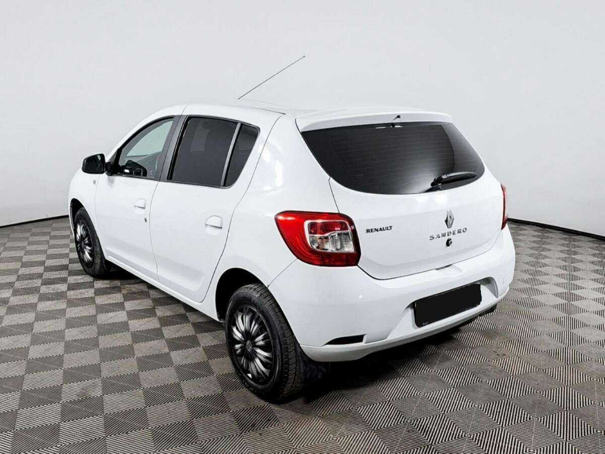 Купить Renault Sandero с пробегом. Фото: #5