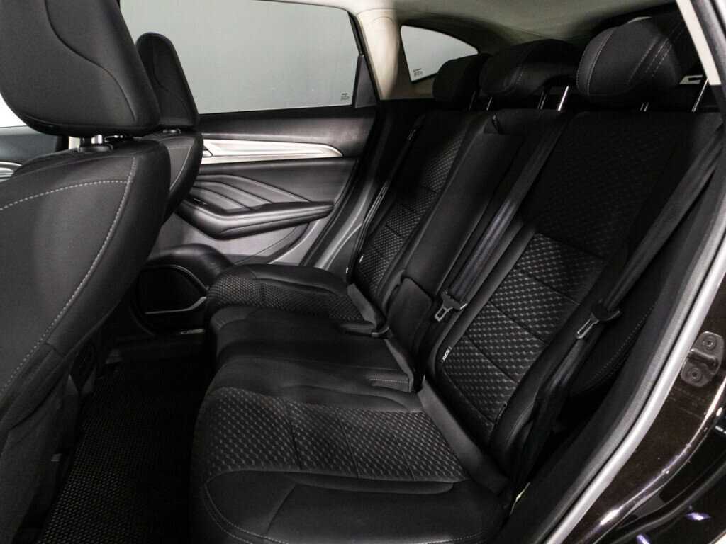 Купить Haval F7 с пробегом. Фото: #9